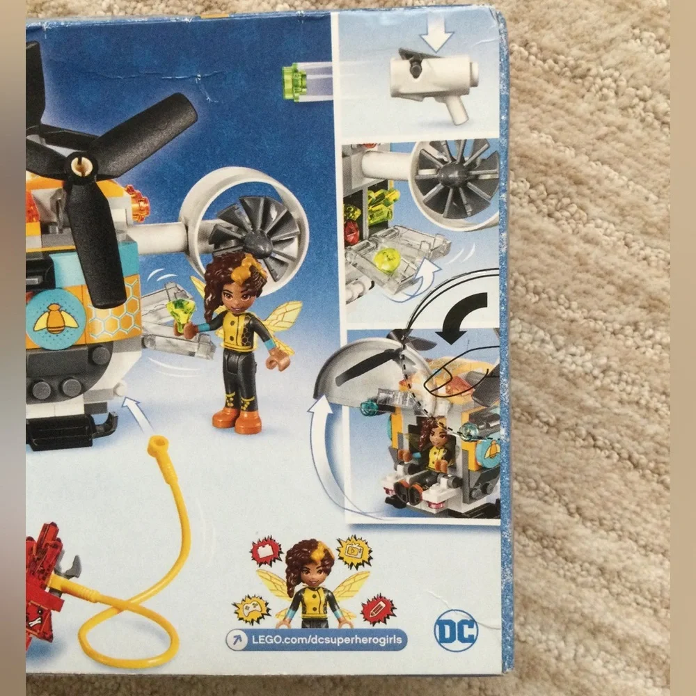 NIB LEGO DC Super Hero Girls Bumblebee Helicopter 41234 Building Set Sealed